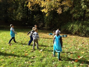 Fußball spielen im Großen Garten